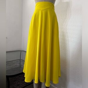 Yellow flowy maxi skirt XS made in Korea REIRAI